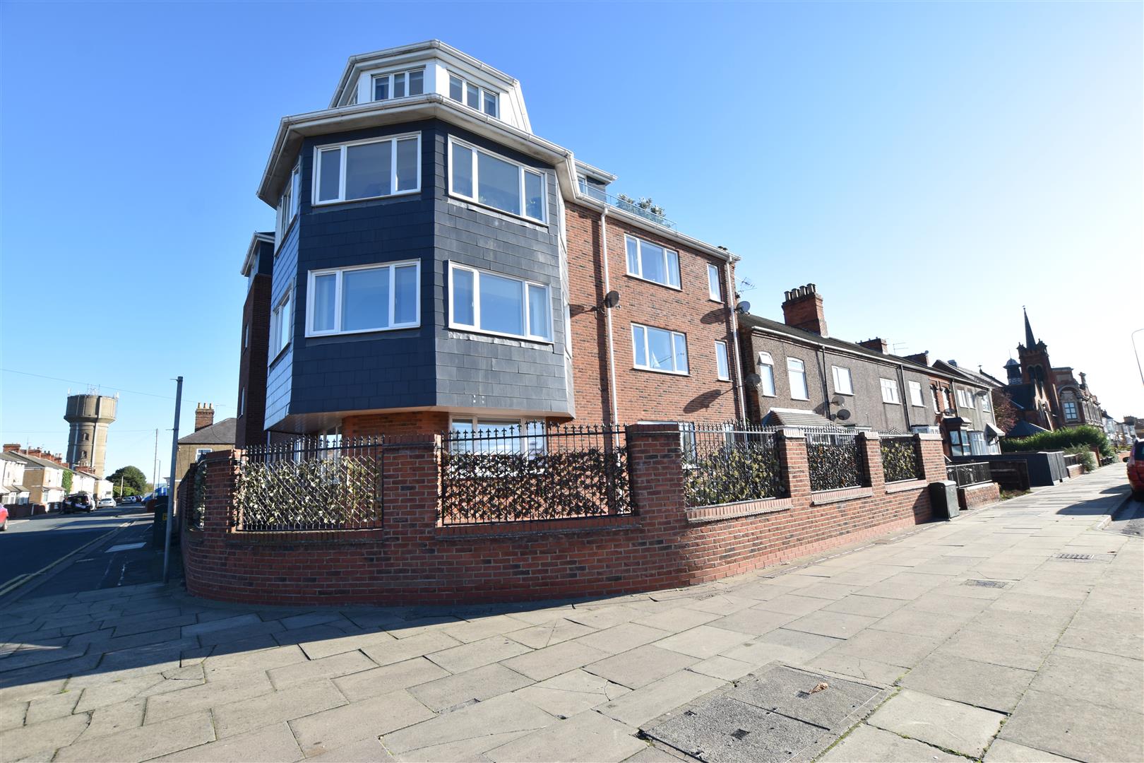 Chapman Wood Court, Cleethorpes Joy Walker Estate Agent